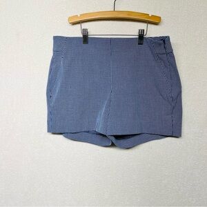Banana Republic Blue Checkered Women's Shorts size 6
